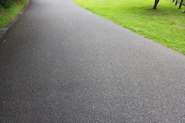 Tar And Chip Driveway Paving in North Little Rock
